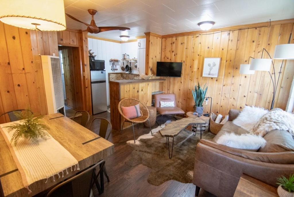 Lake Front Cabins จูนเลค ภายนอก รูปภาพ