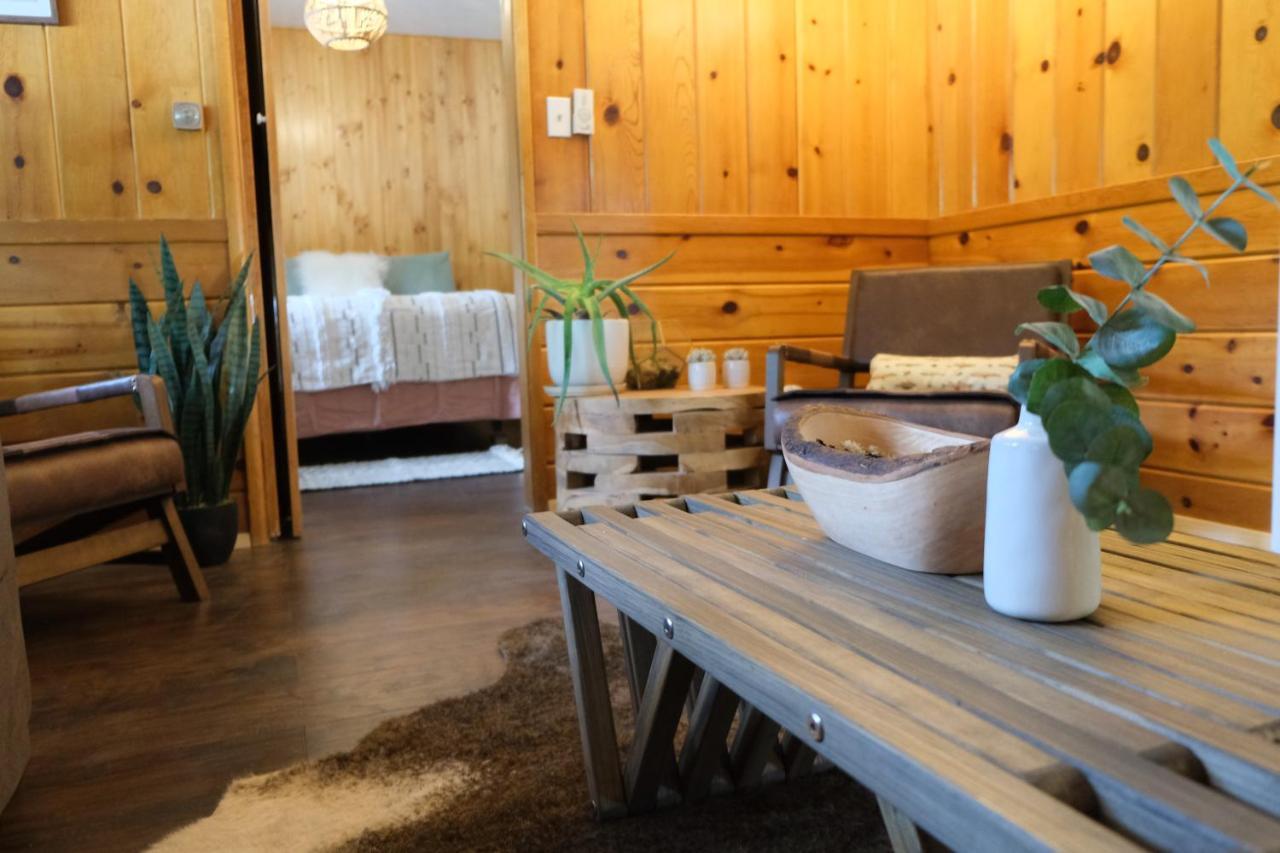 Lake Front Cabins จูนเลค ภายนอก รูปภาพ