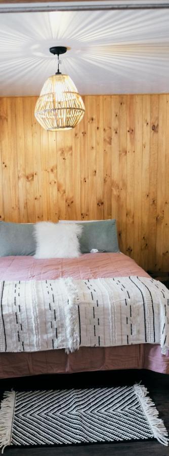 Lake Front Cabins จูนเลค ภายนอก รูปภาพ